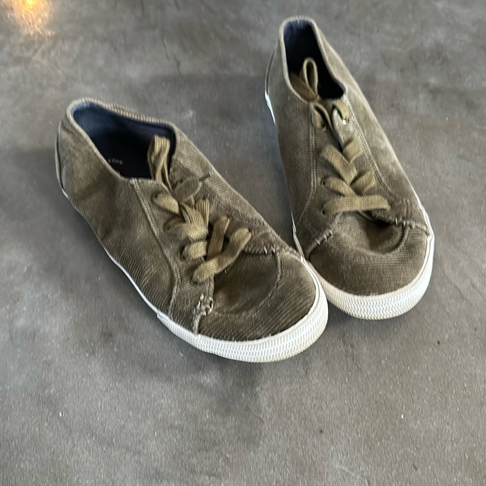 Green Sperry